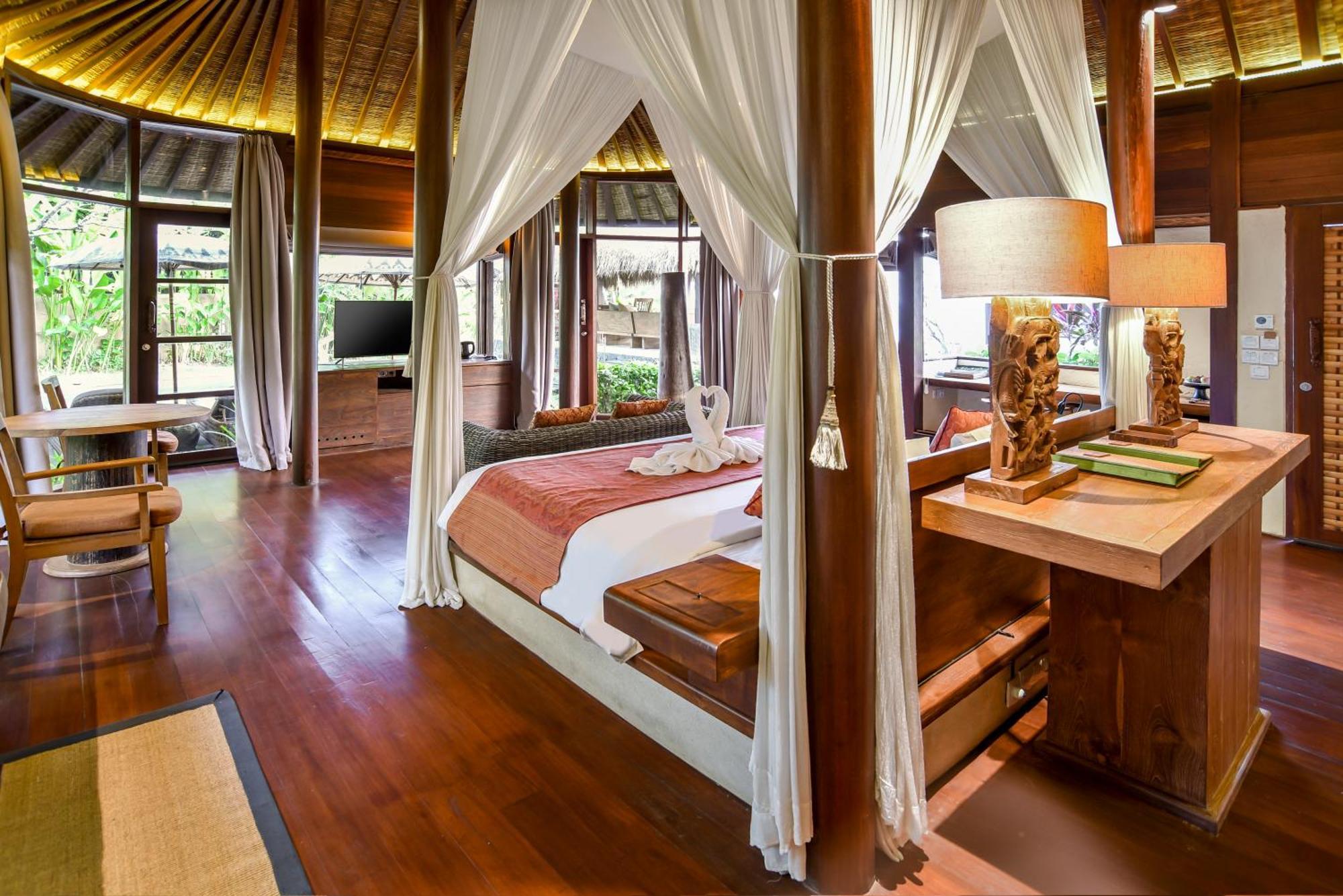Hotel Wakagangga Selemadeg Esterno foto