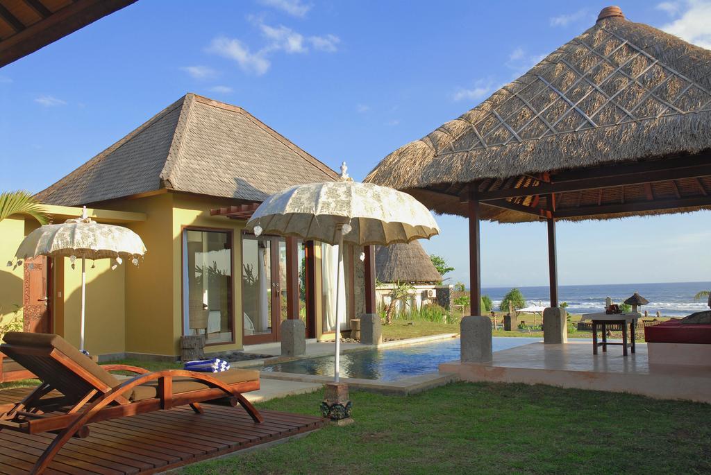 Hotel Wakagangga Selemadeg Esterno foto